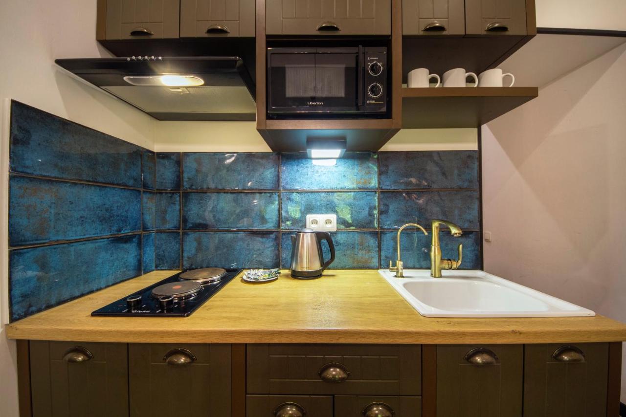Self Check-In Apartments Near Landscape Alley Киев Экстерьер фото