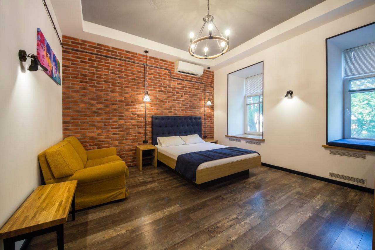Self Check-In Apartments Near Landscape Alley Киев Экстерьер фото